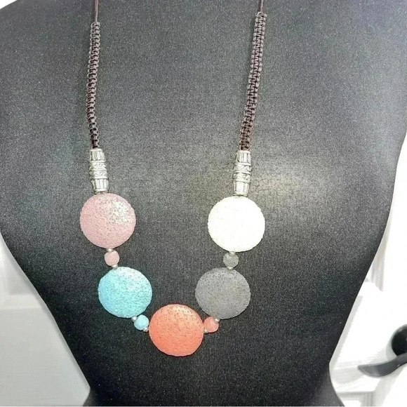 Bohemian lava stone and bead expansion necklace with silver tone accent - Picture 5 of 10